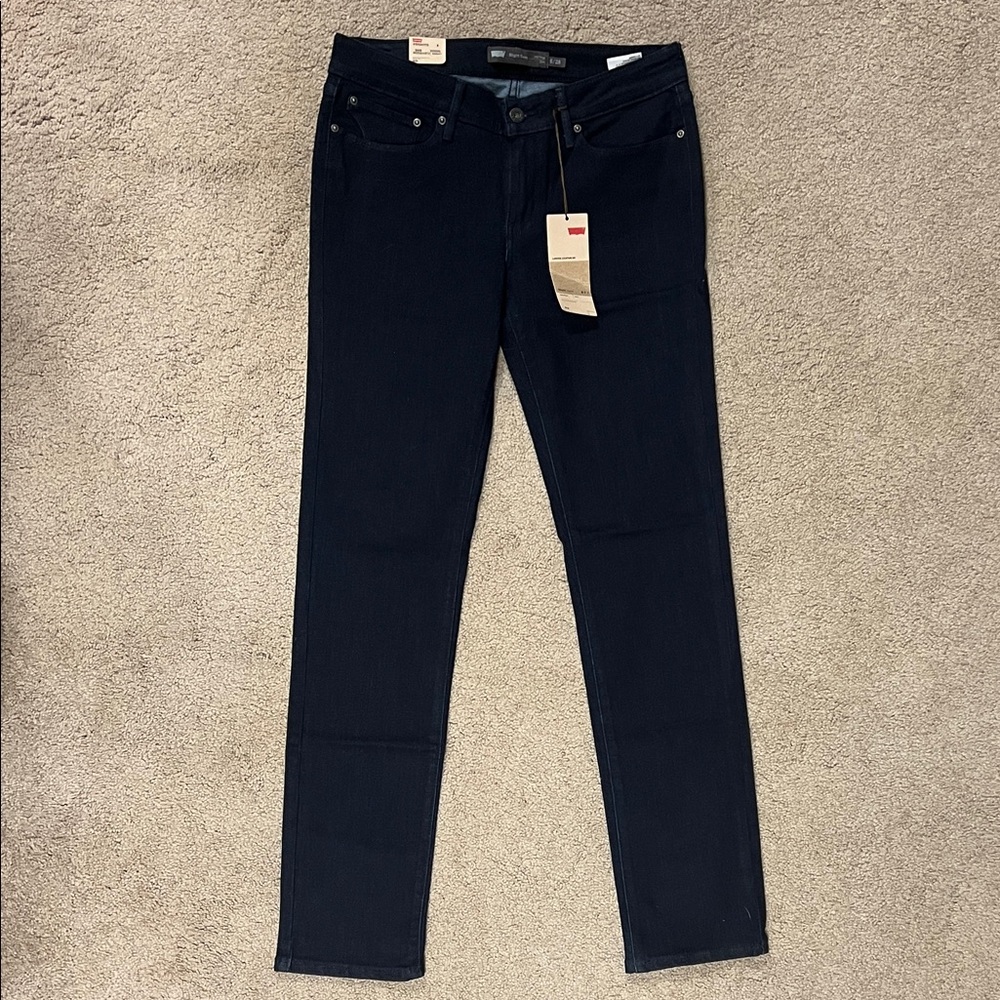 Woman’s Levi's Dark Blue Jeans